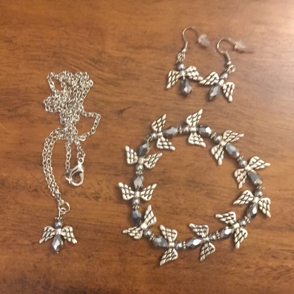 Handmade jewelry set - angels